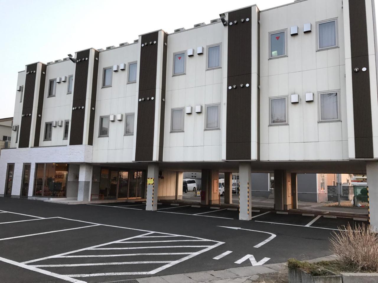 Conbini Ayersrockhotel Sendaitagajo Экстерьер фото