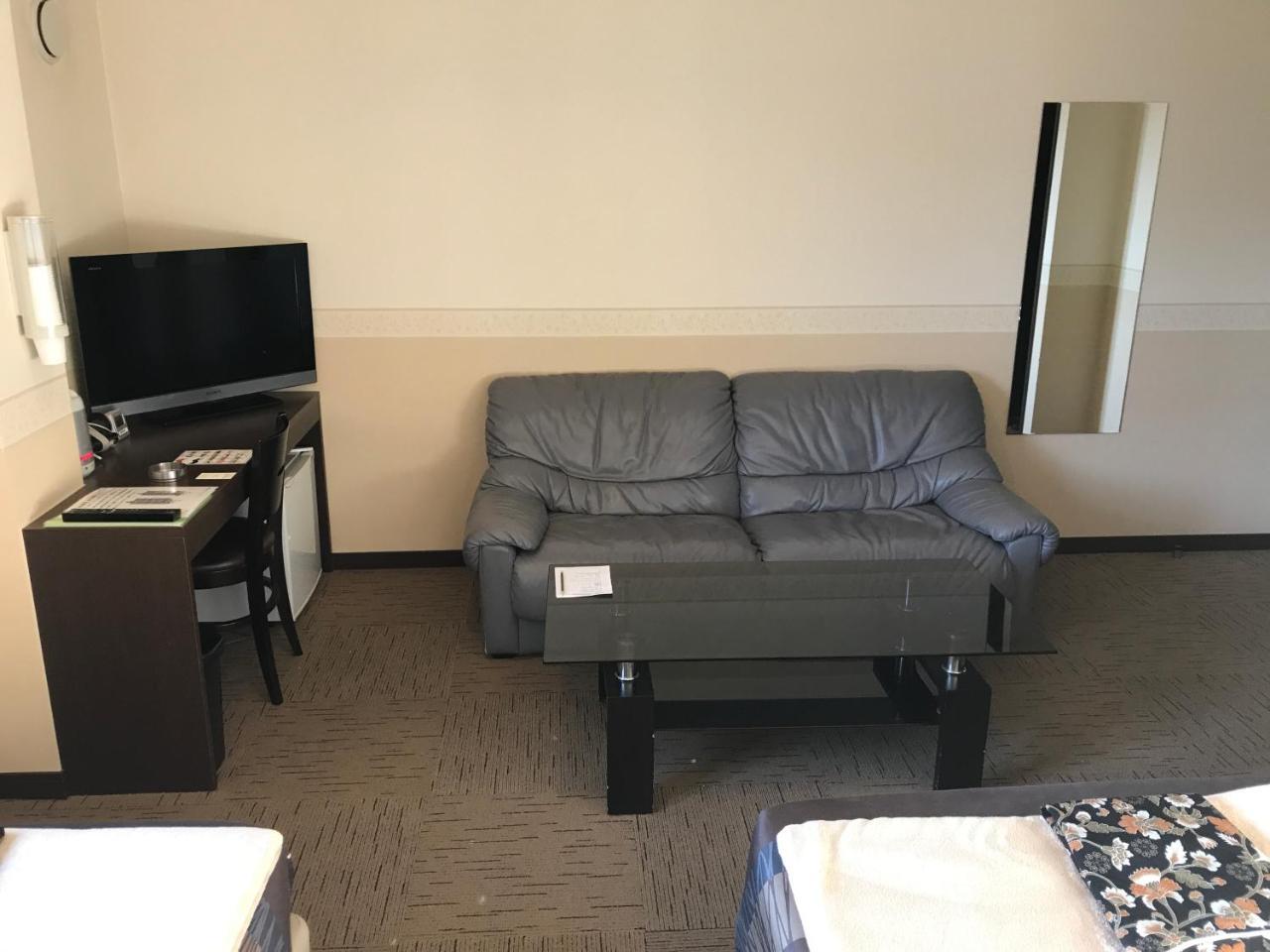 Conbini Ayersrockhotel Sendaitagajo Экстерьер фото